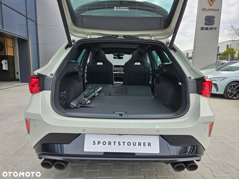 Cupra Leon Sportstourer 2.0 TSI 4Drive VZ DSG - 10