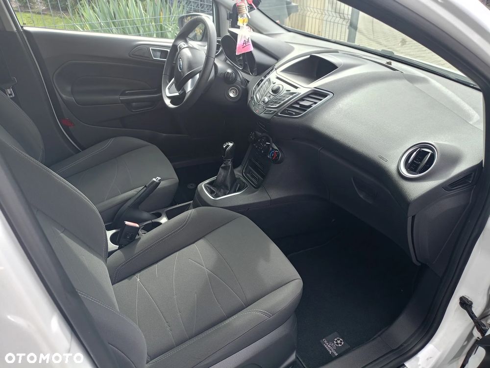 Ford Fiesta 1.0 EcoBoost Champions Edition - 16