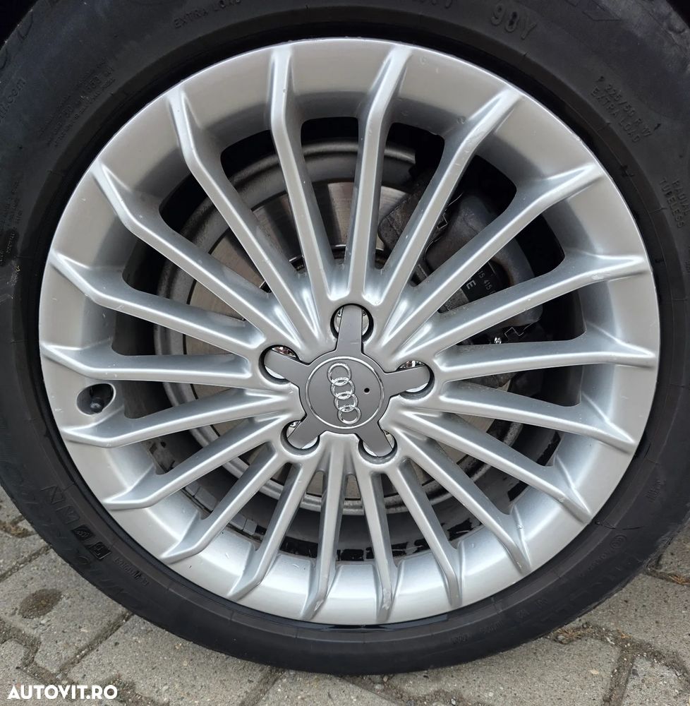 AUDI A4 Avant 2013 — imagine 8
