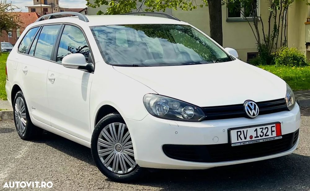 Volkswagen Golf - 2