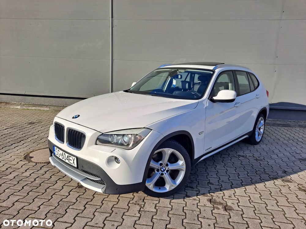 BMW X1 sDrive18i Sport Line - 1