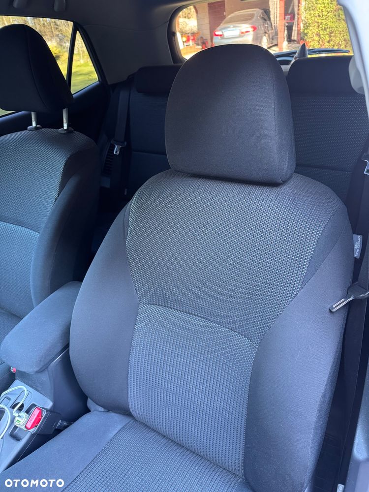 Toyota Auris - 12