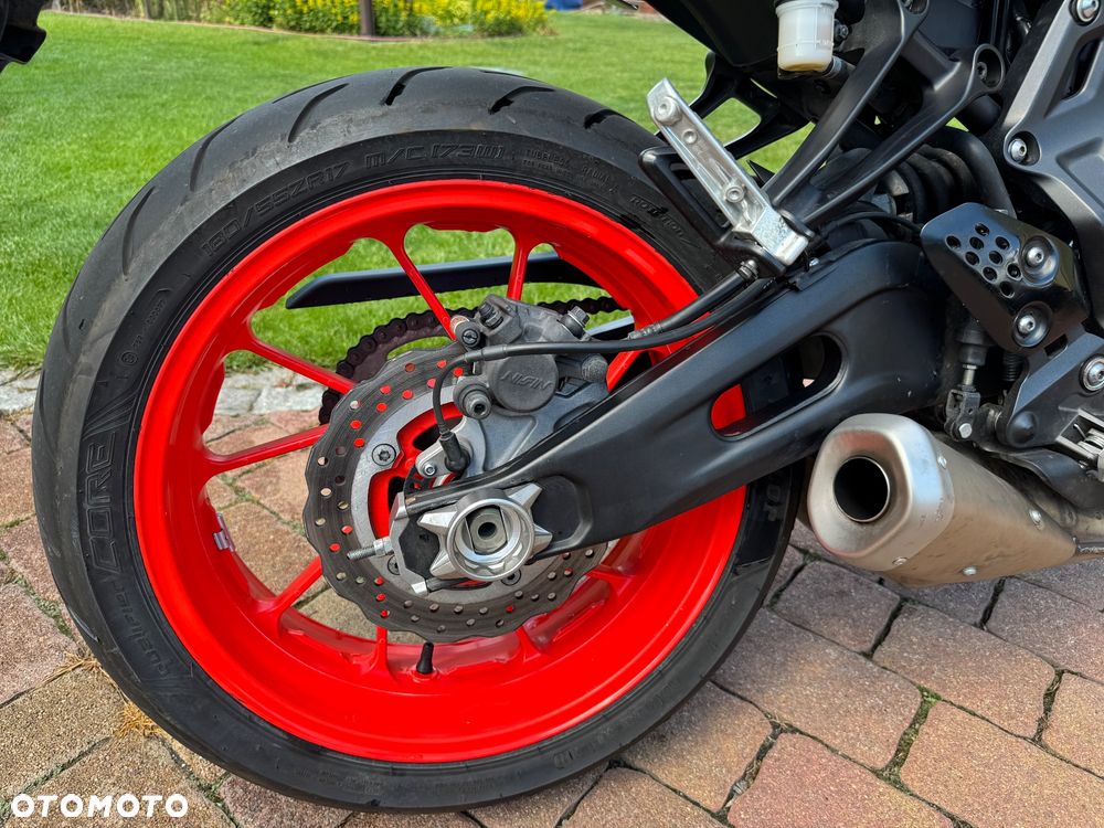 Yamaha MT - 13