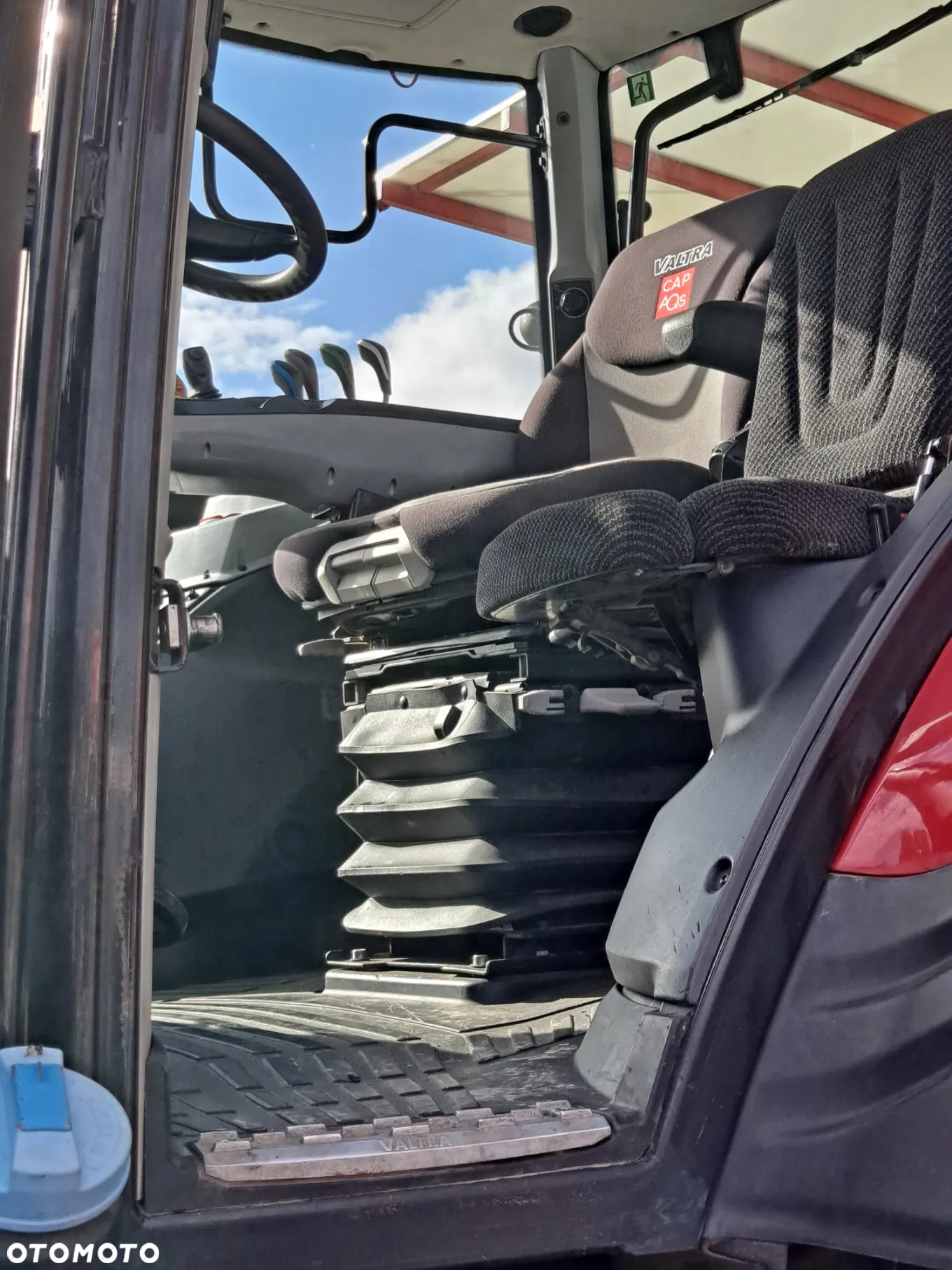 Valtra N114 - 26