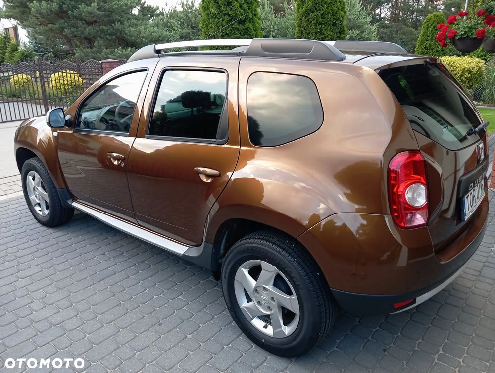 Dacia Duster 1.6 Laureate 4x4 - 1