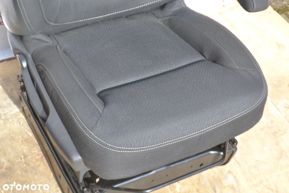 RENAULT TRAFIC 3 III 4 IV fotel Pasażera Pasażer jedynka Fotele Prawy Pasazera Pojedynczy - 3