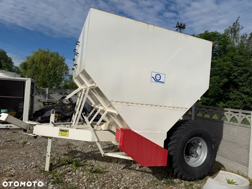 TOZAMET RS-12000_rozsypywacz spoiw - 3