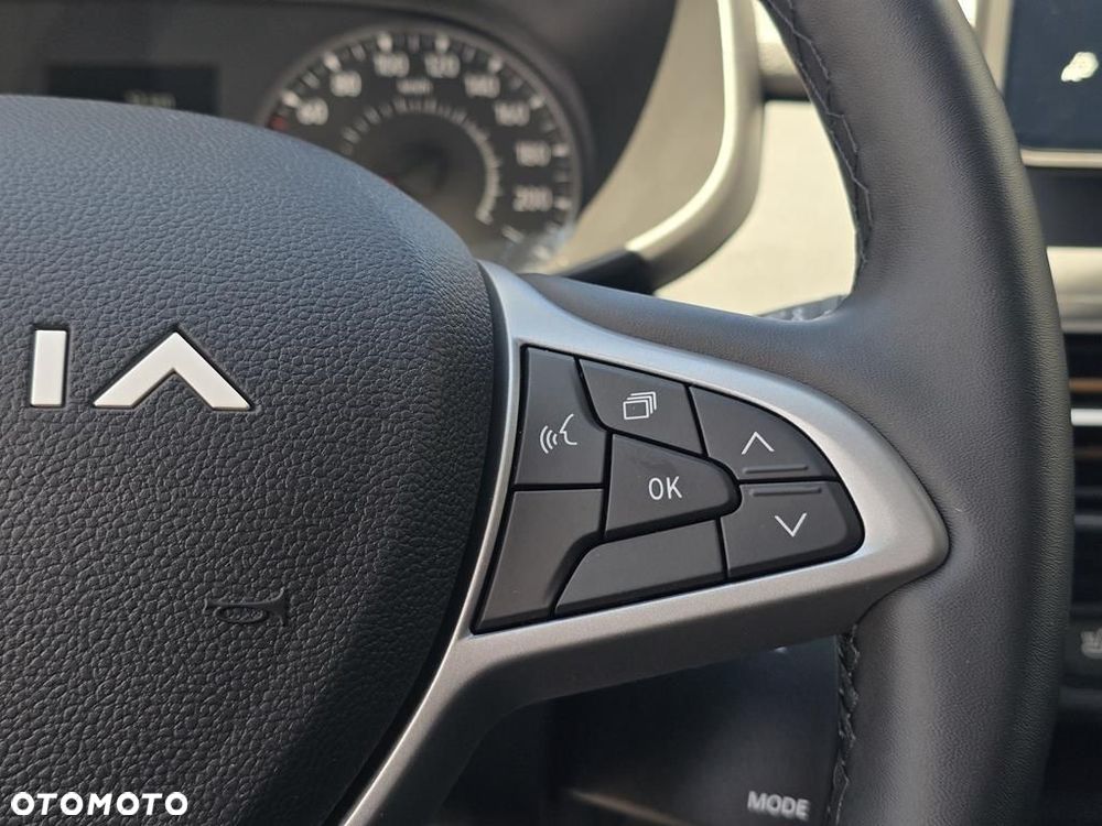 Dacia Jogger 1.6 Full Hybrid 140 Extreme+ MMT 7os - 18