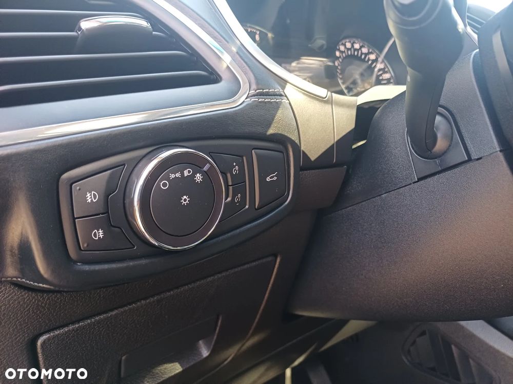 Ford Edge 2.0 EcoBlue Bi-Turbo 4x4 Vignale - 28