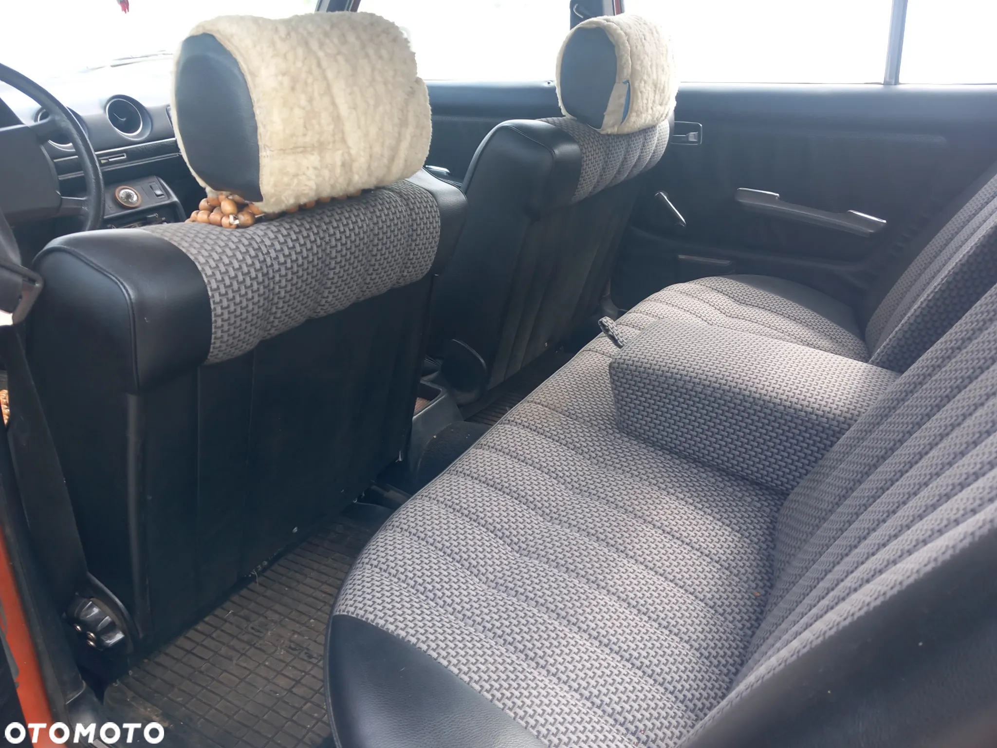 Mercedes-Benz W123 - 5