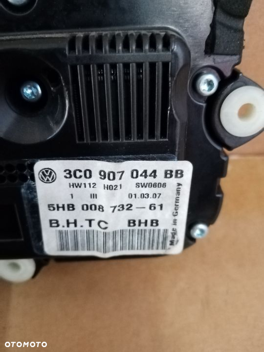 Panel nawiewu klimatyzacji klimy VW Passat B6 3C0907044BB - 3