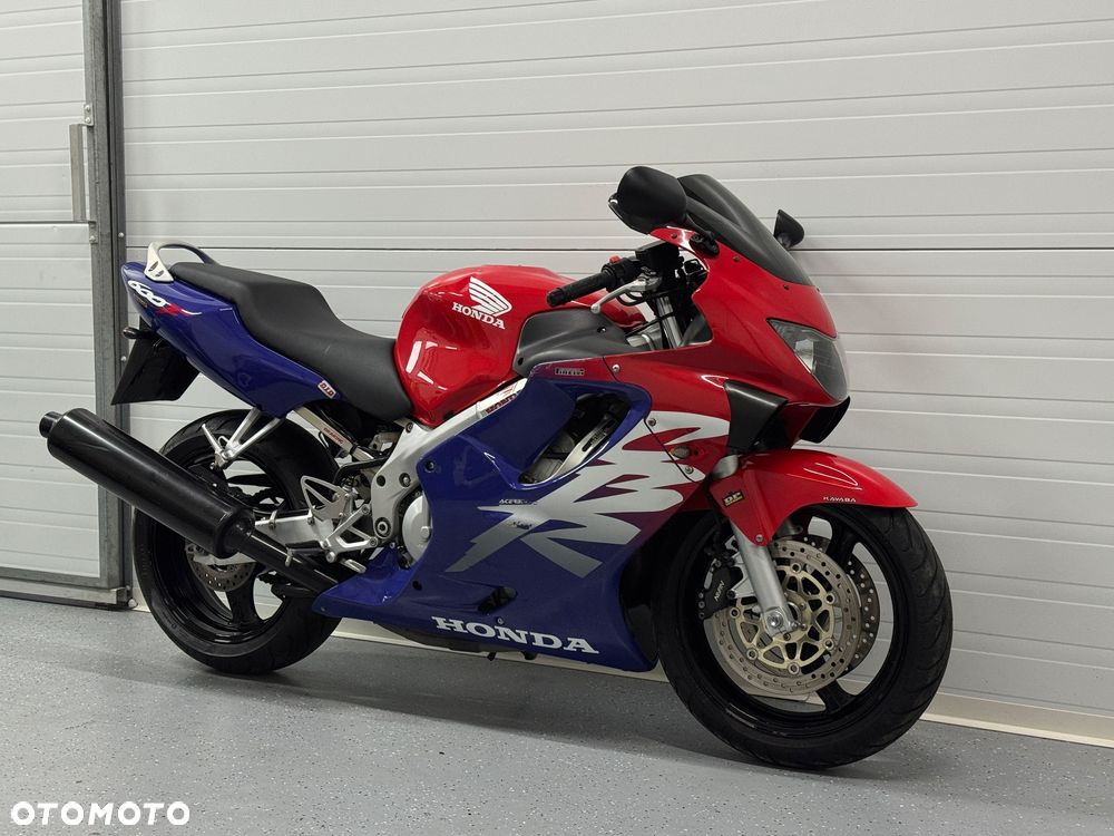 Honda CBR - 1