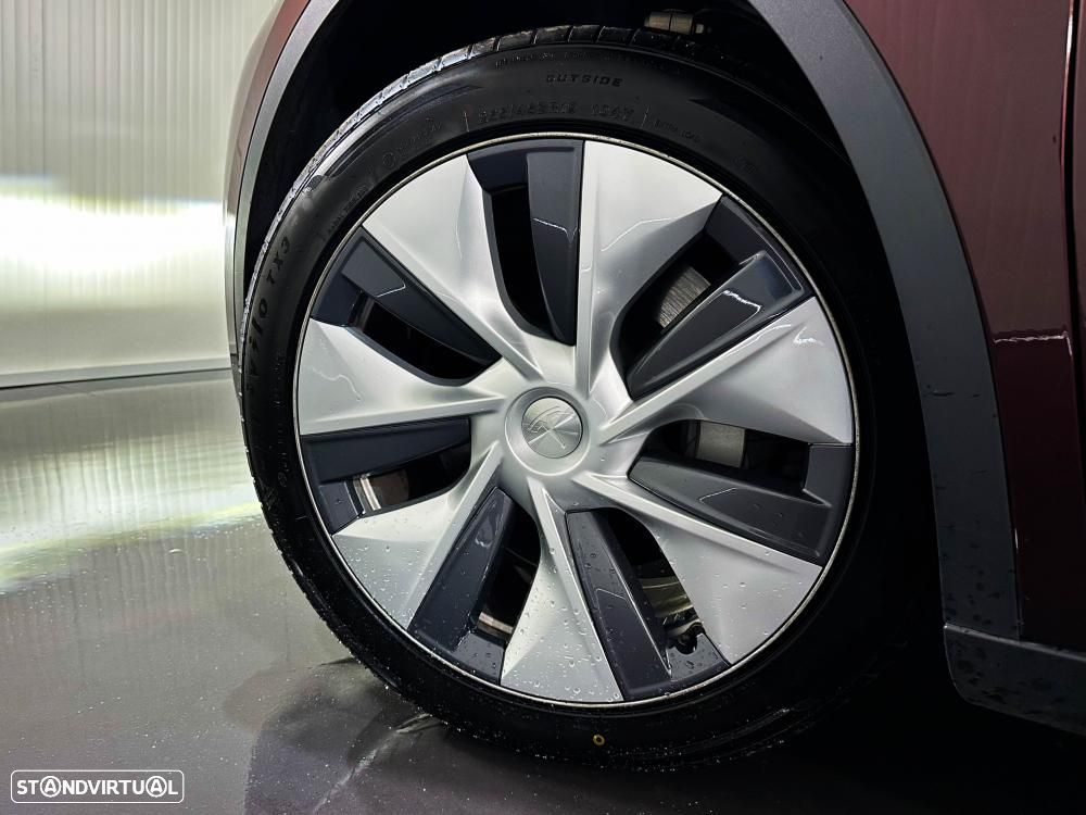 Tesla Model Y Standard - 52