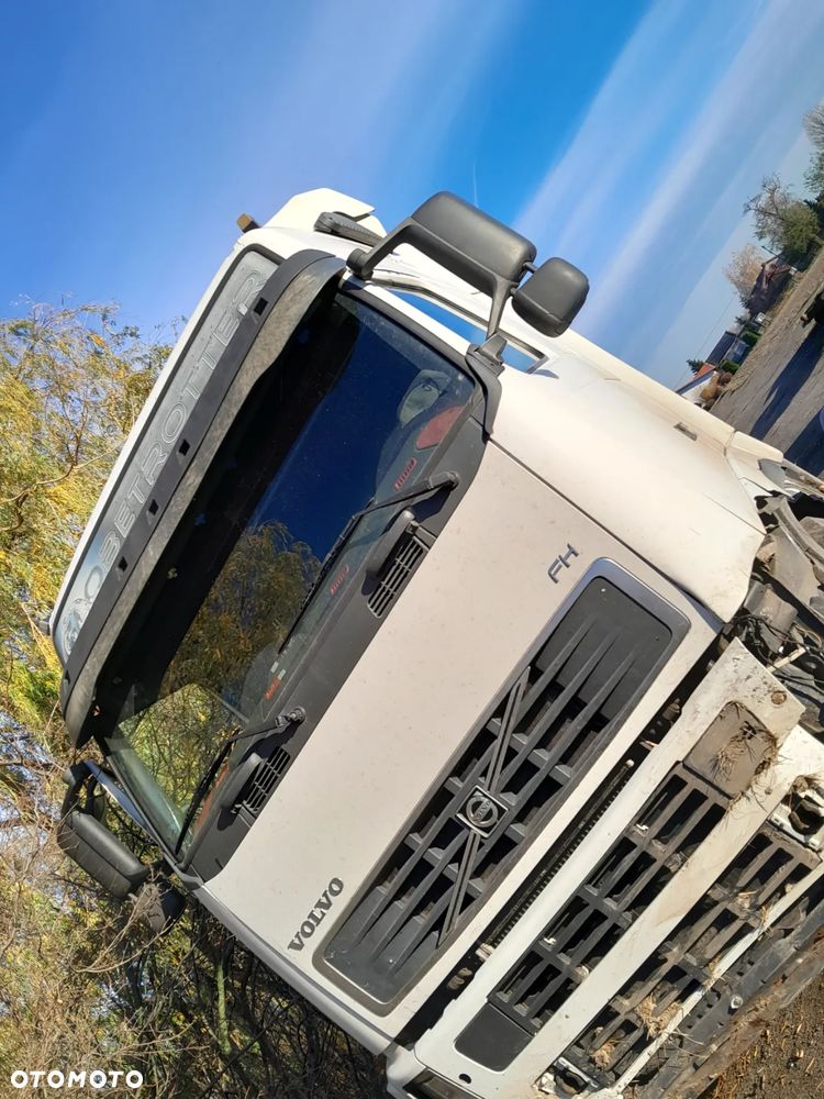 VOLVO FH 12 09R BLENDA PRZECIWSLONECZNA -PODSZYBIE