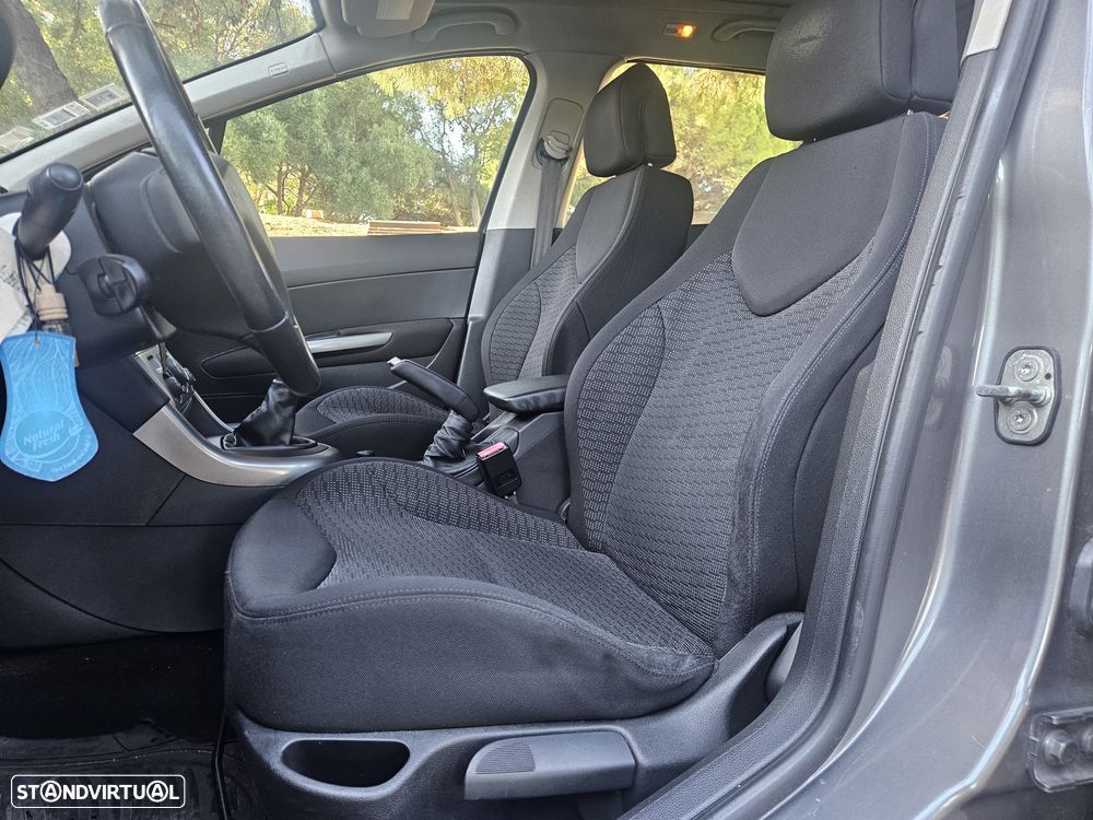 Peugeot 308 SW - 24