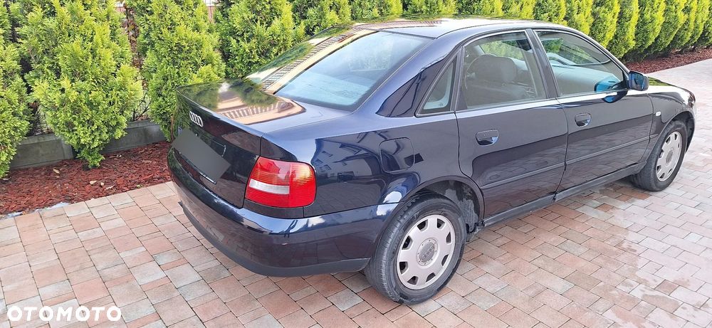 Audi A4 Limousine 1.8T - 5