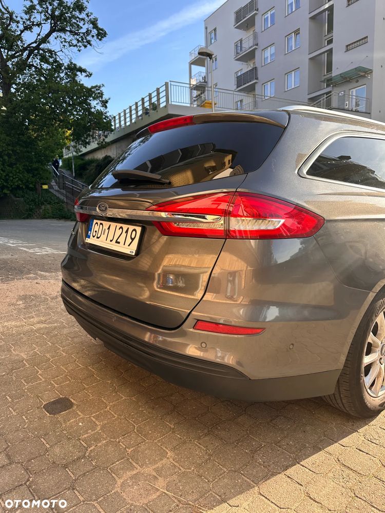 Ford Mondeo 2.0 TDCi STart-Stopp PowerShift-Aut Titanium - 3