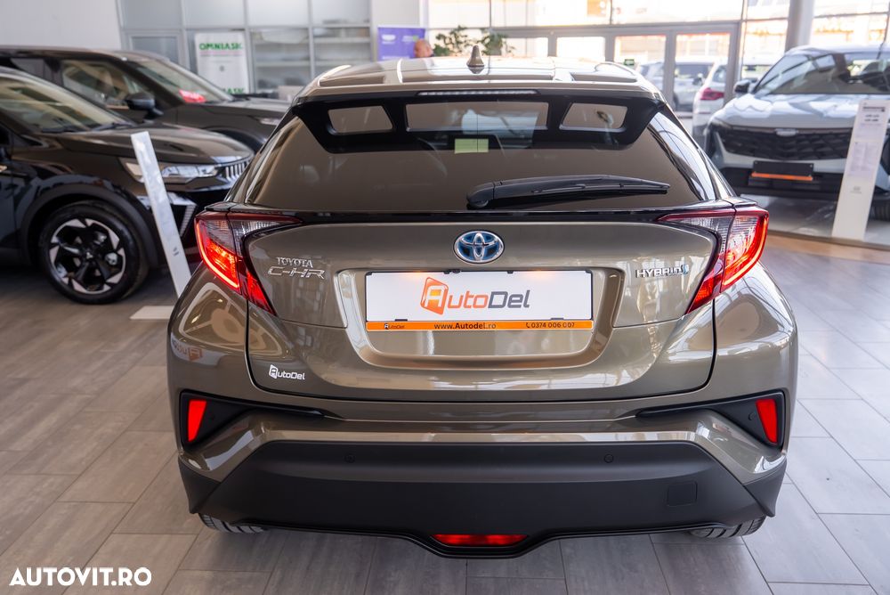 Toyota C-HR 1.8 HSD 4x2 CVT C-enter - 13