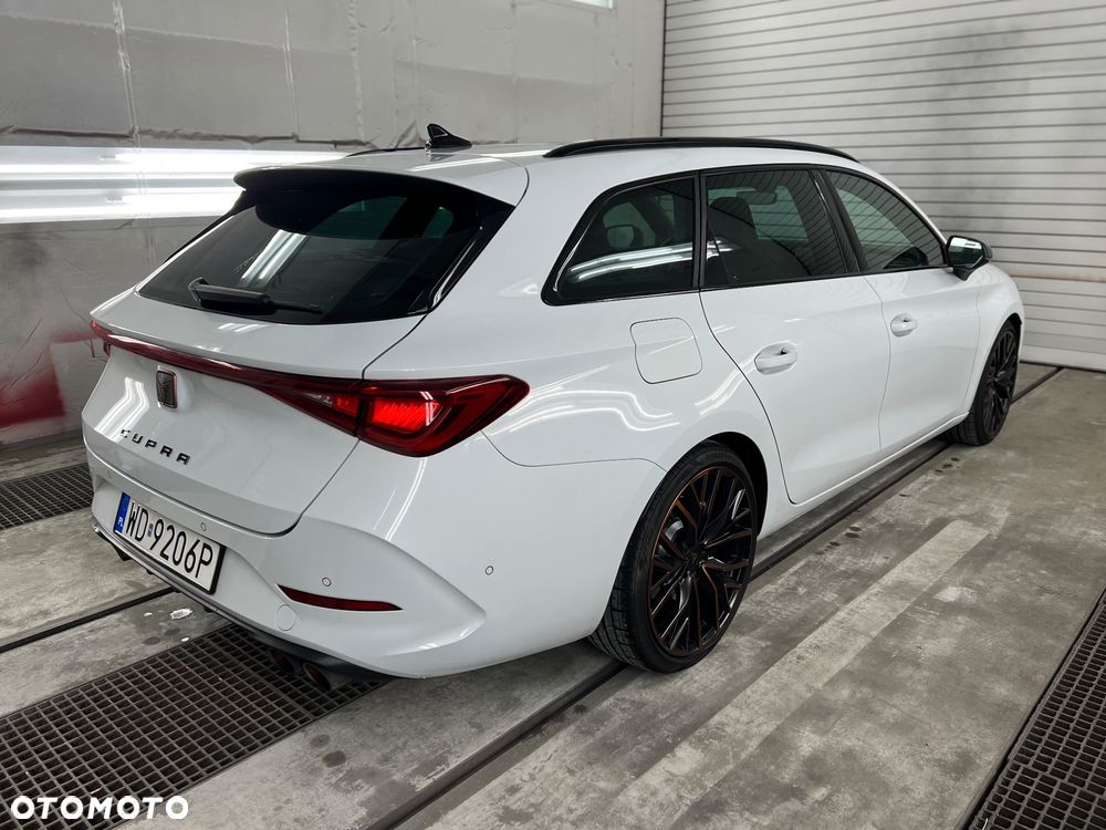 Cupra Leon Sportstourer ver-2-0-tsi-4drive-vz-dsg - 4
