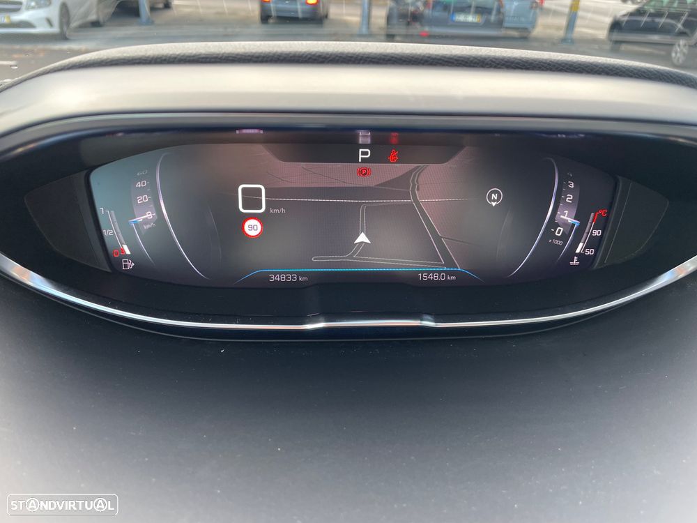 Peugeot 3008 PureTech 130 Stop & Start GPF EAT8 Crossway - 28
