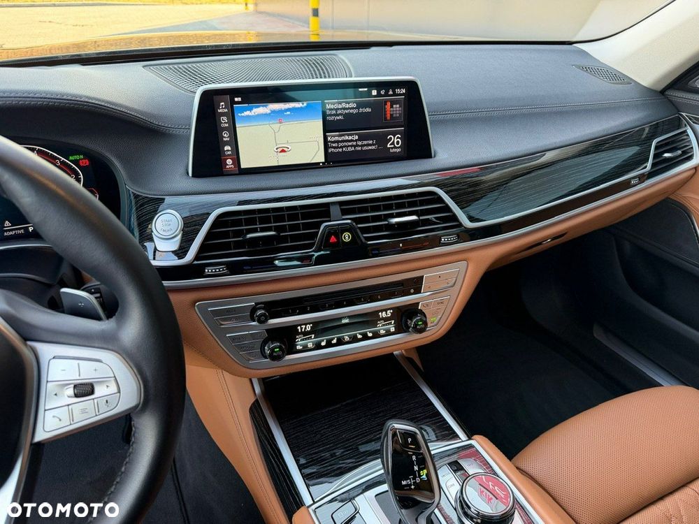 BMW Seria 7 - 13