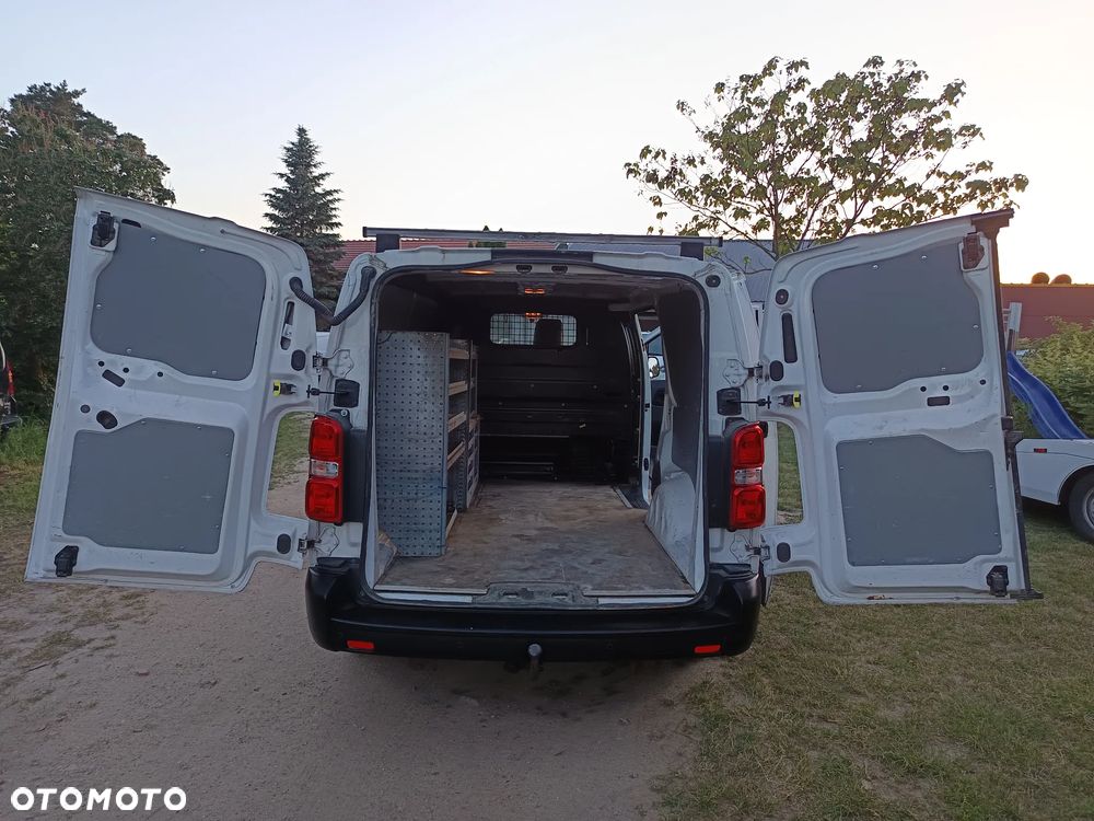 Toyota Proace - 10