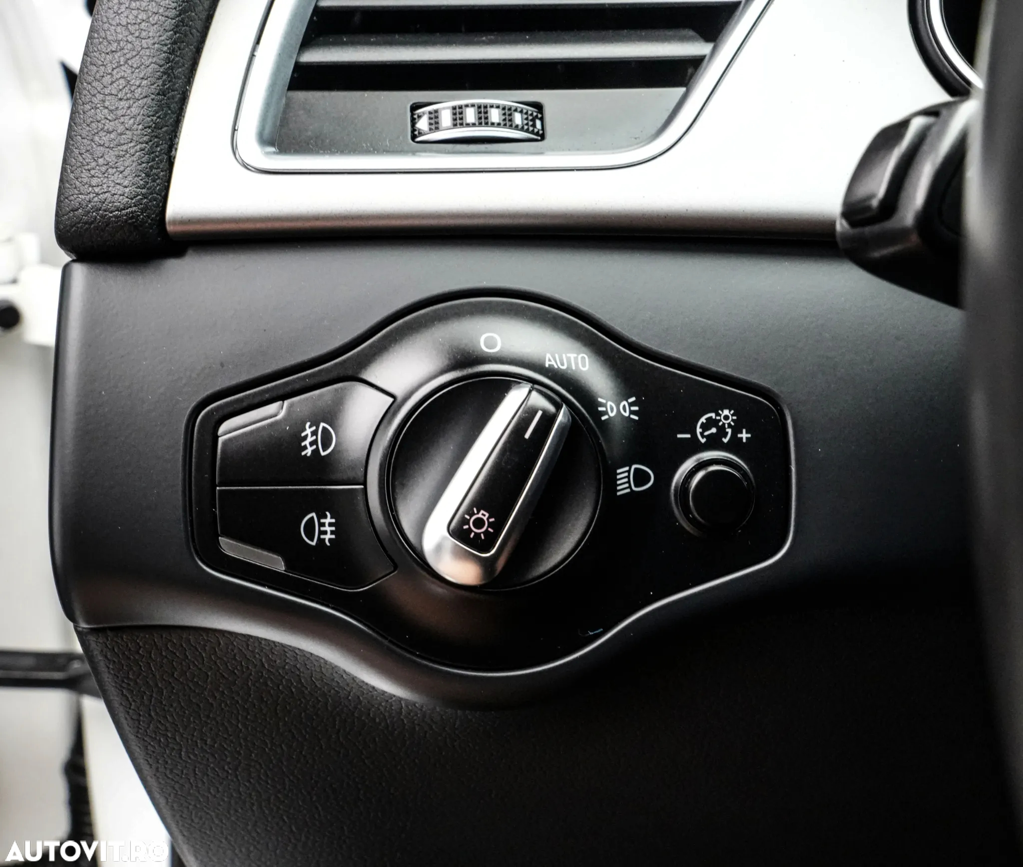 Audi A4 2.0 TDI quattro Stronic - 21