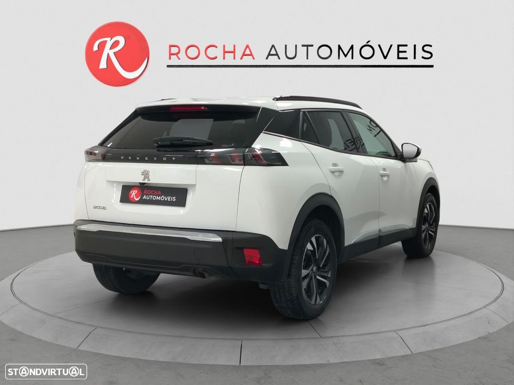 Peugeot 2008 1.2 PureTech Allure - 4