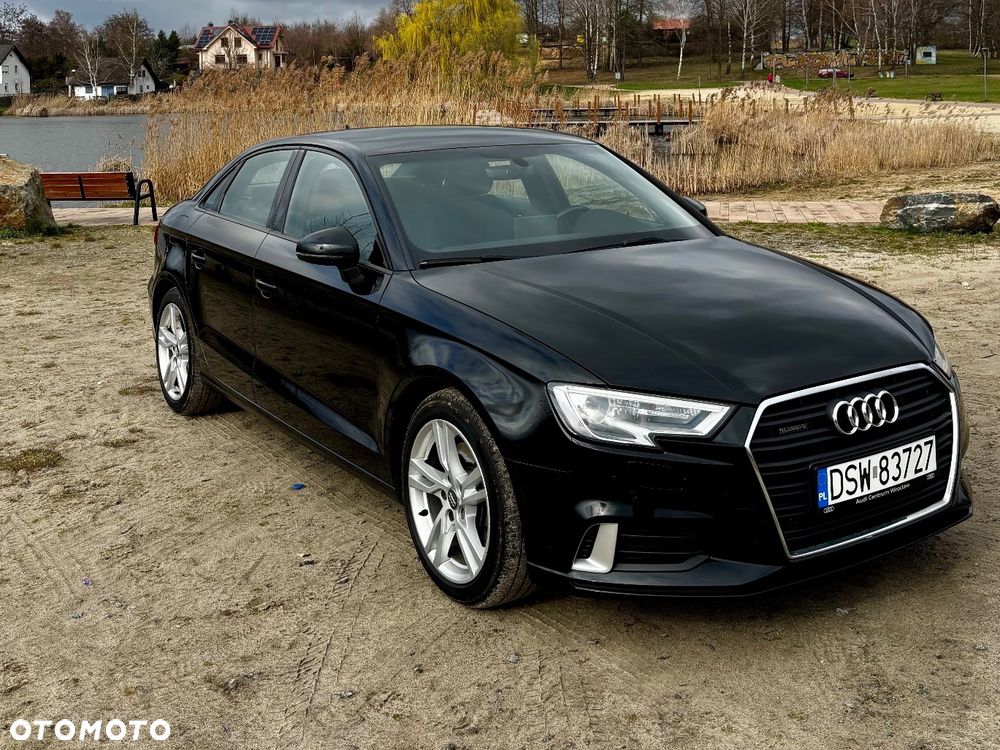 Audi A3 Limousine 40 TFSI Quattro S tronic - 1