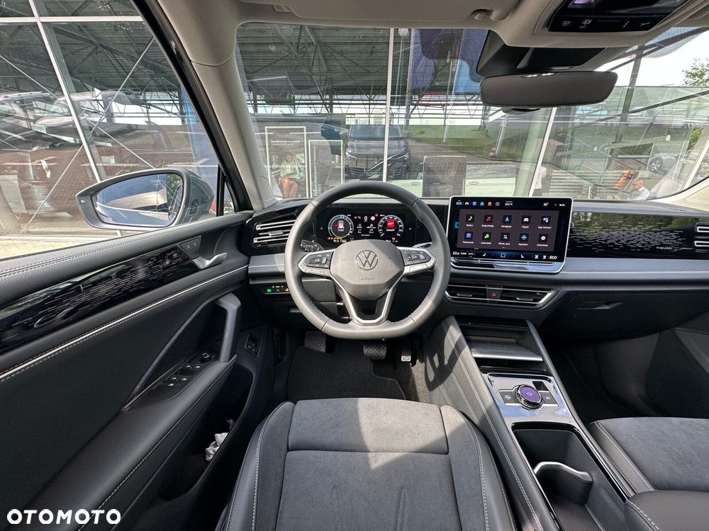 Volkswagen Tiguan - 15