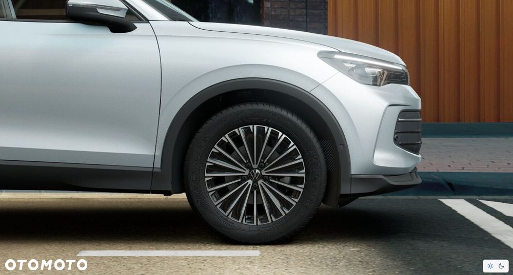 Volkswagen Tiguan - 13
