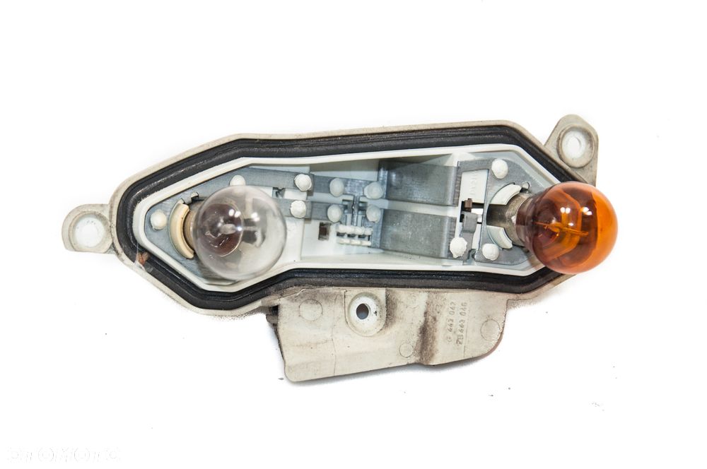 WKŁAD LAMPY PRAWY LEWY TYŁ OPEL VECTRA C KOMBI OE - 4