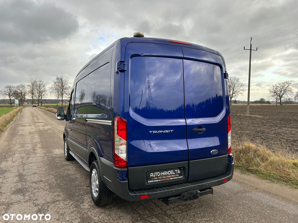 Ford Transit - 11