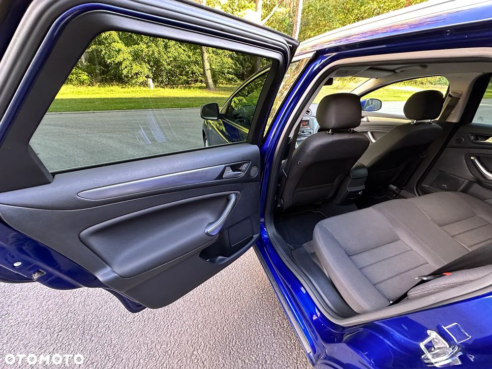 Ford Mondeo 2.0 TDCI Titanium - 21