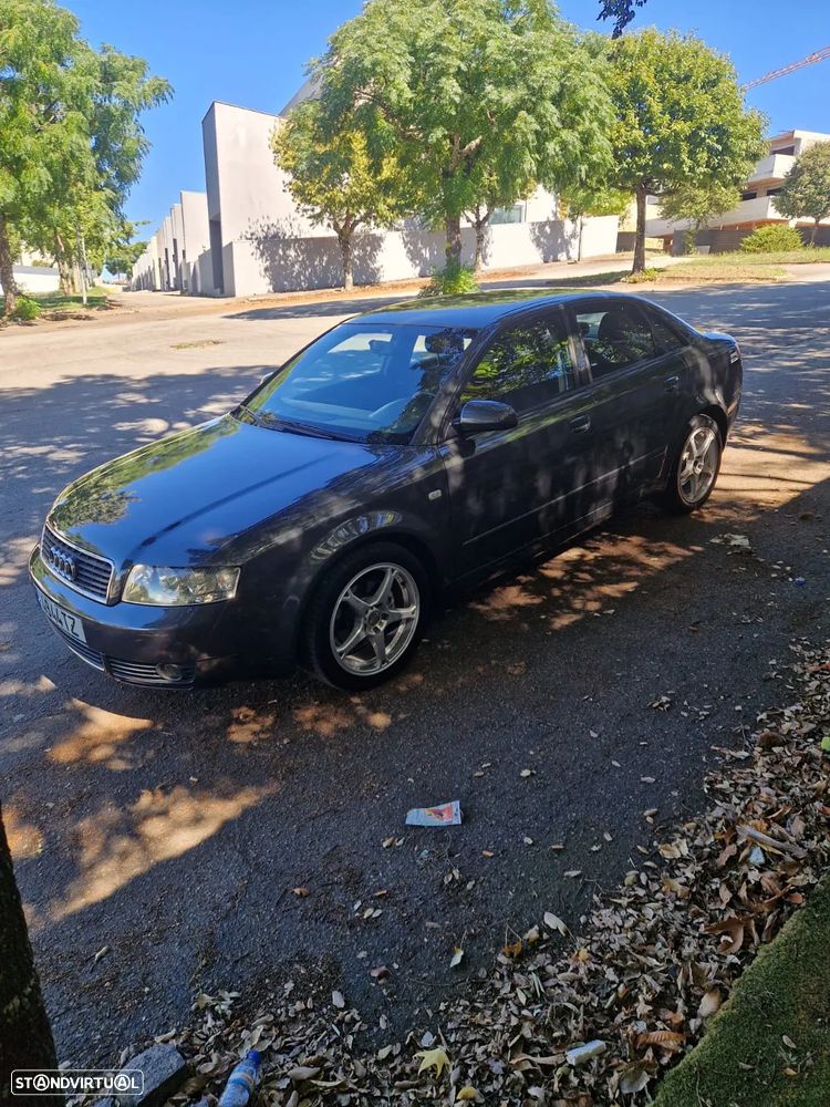 Audi A4 1.6 - 1