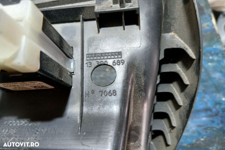 Nuca schimbator cu Suport pahare 13596807 13596807 Opel Corsa E [2014 - 7