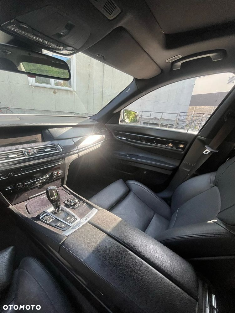 BMW Seria 7 ver-activehybrid - 20