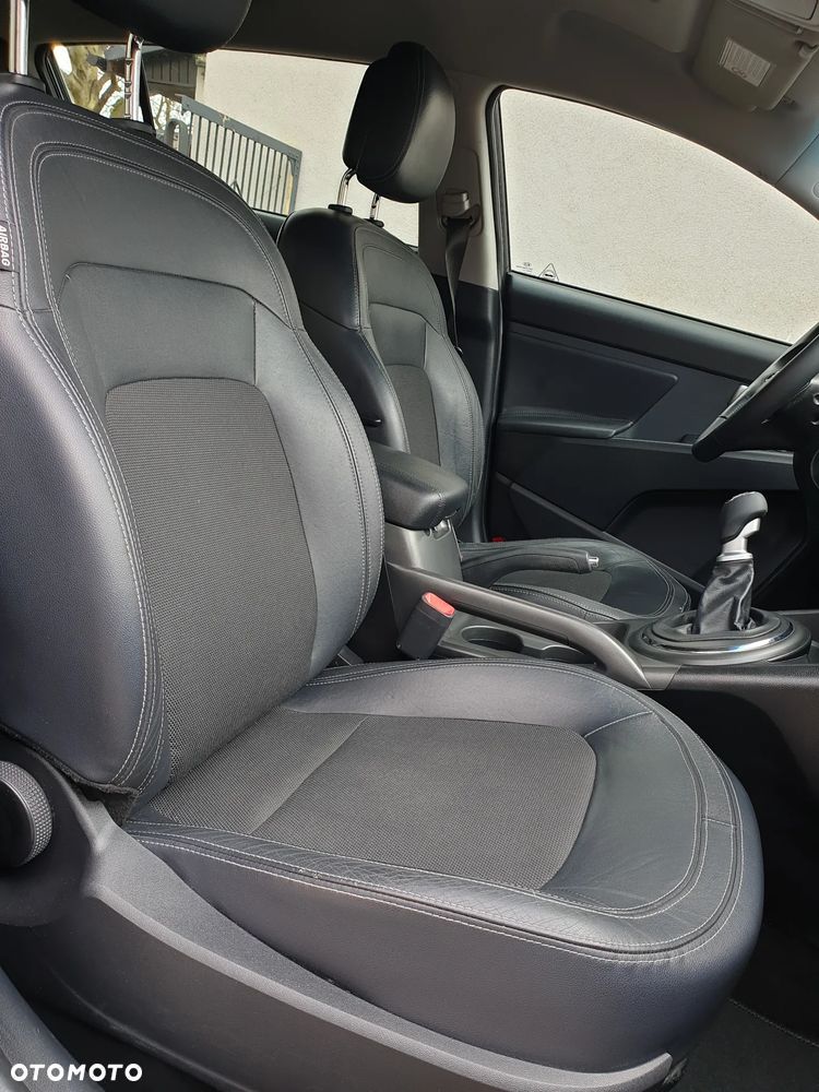 Kia Sportage 1.6 GDI L 2WD - 31