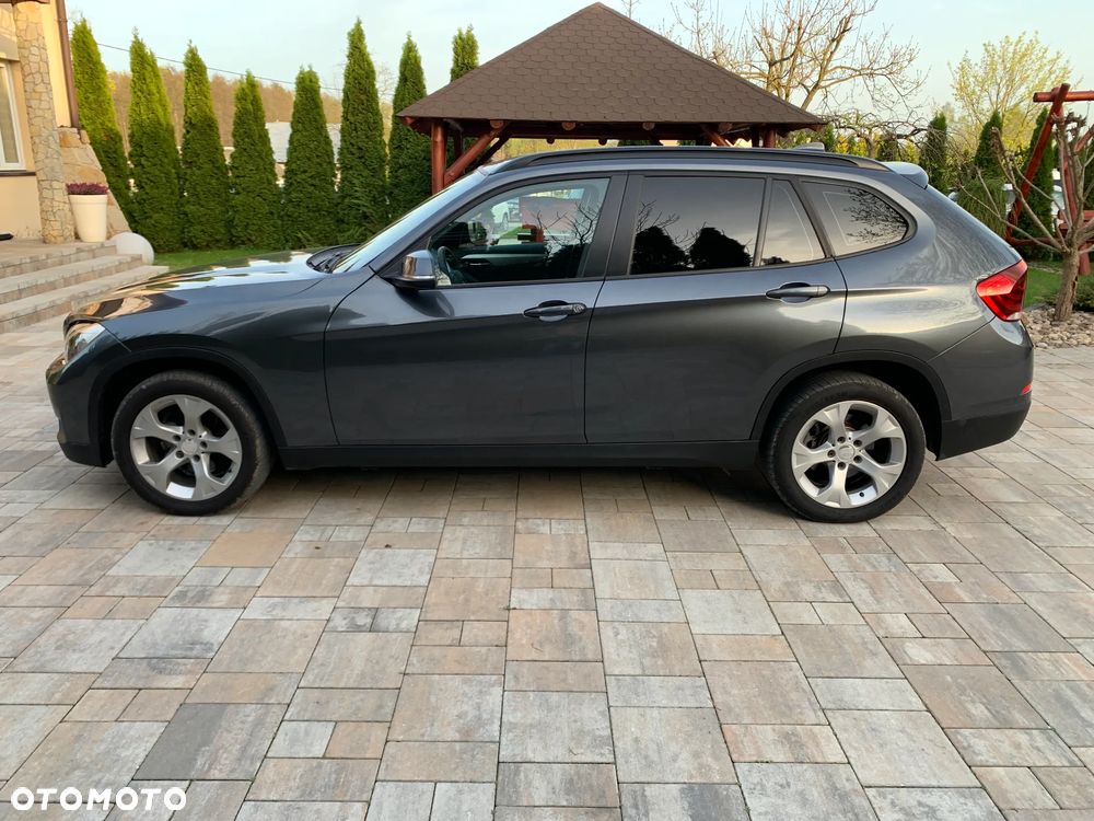 BMW X1 sDrive16d Sport Line - 11