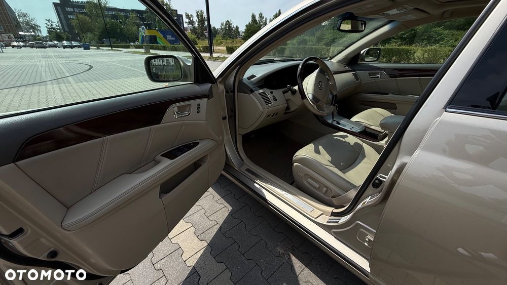 Toyota Avalon 3.5 Limited - 20