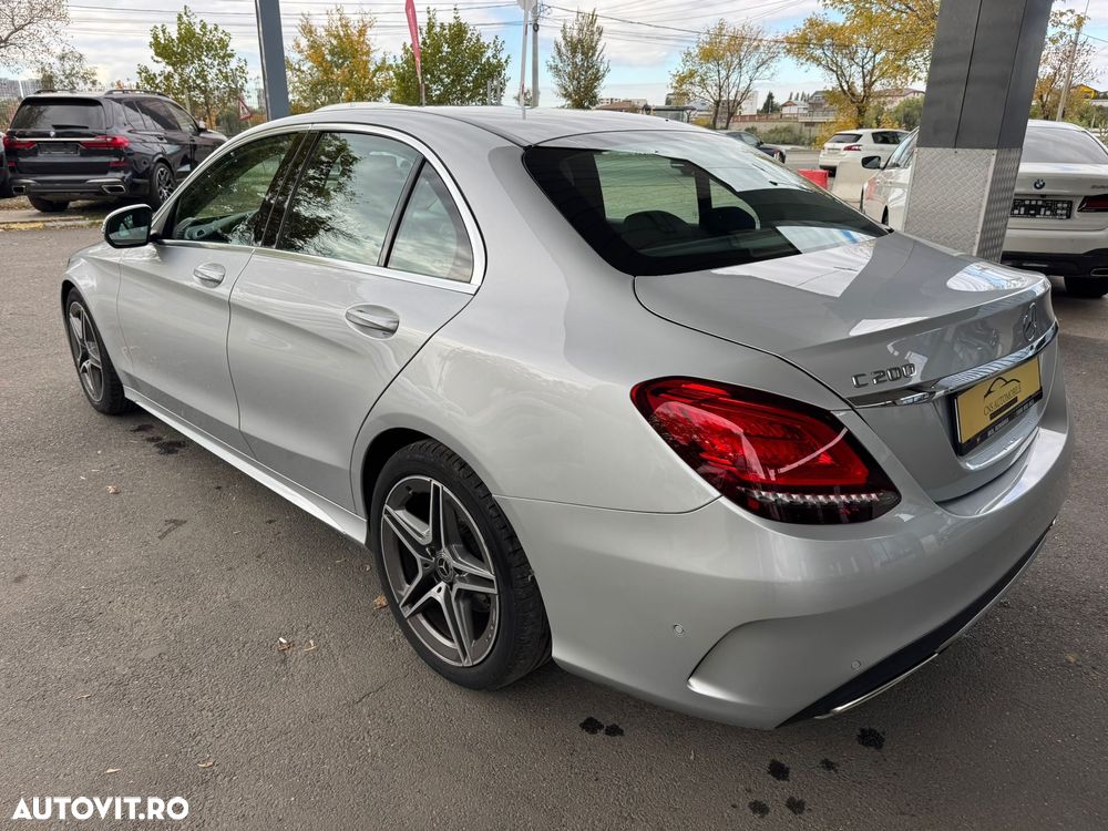 Mercedes-Benz C - 7