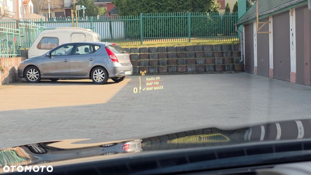 BMW Seria 5 528i xDrive Sport-Aut - 21