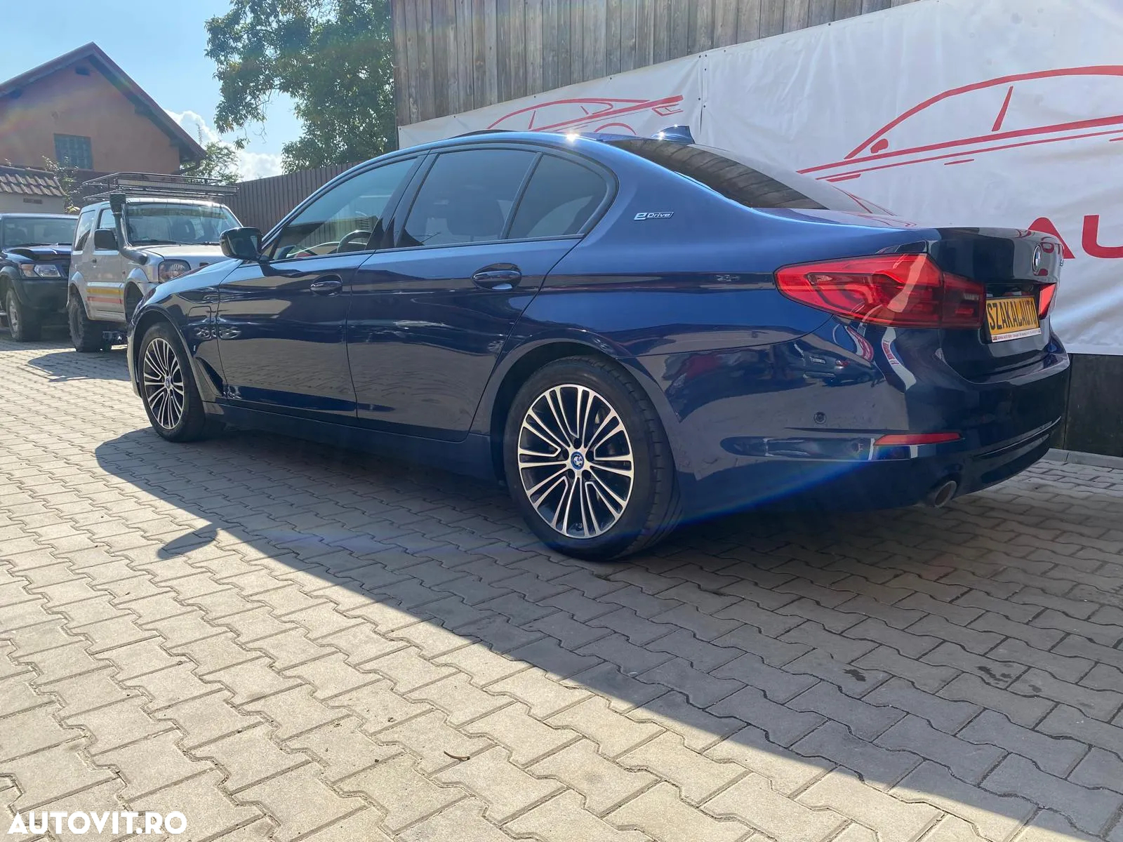 BMW Seria 5 530e AT PHEV - 37