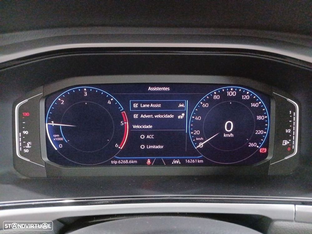 VW T-Roc 2.0 TDI Urban - 18
