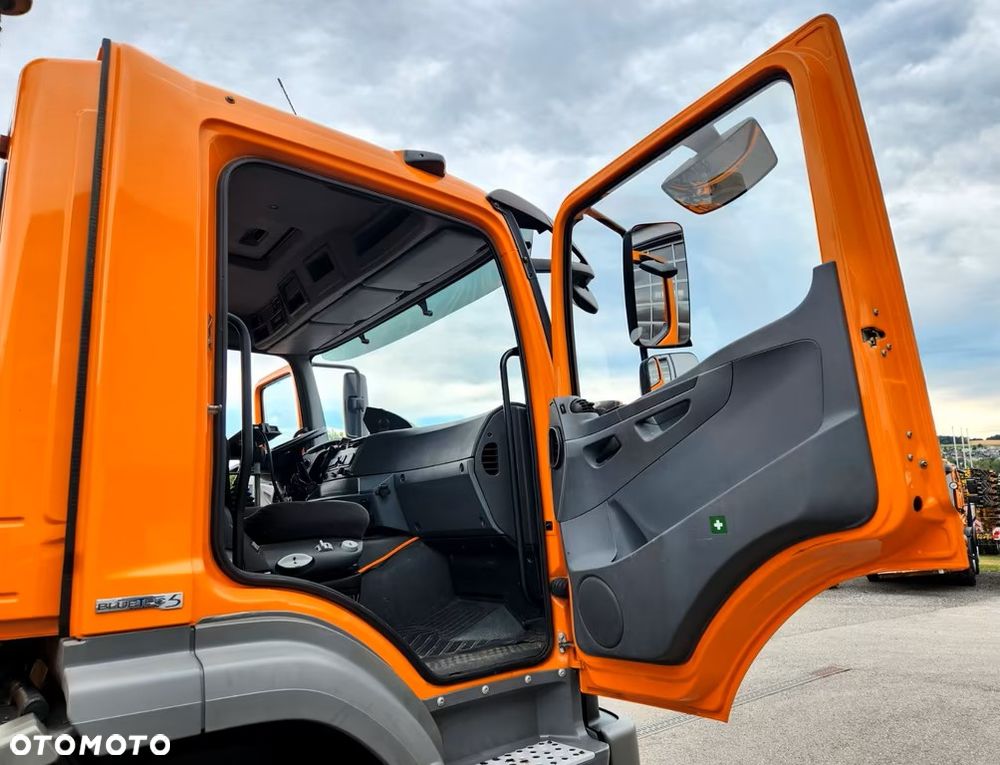 Mercedes-Benz Axor 1829 4x4 | Wywrotka 3-stronna Meiller | 166 tys. km | Euro 5 | Zimowe Utrzymanie Dróg - 15