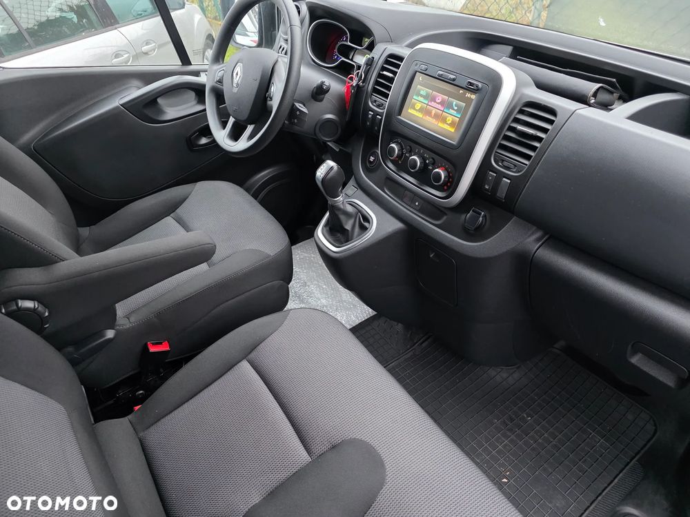 Renault TRAFIC - 11
