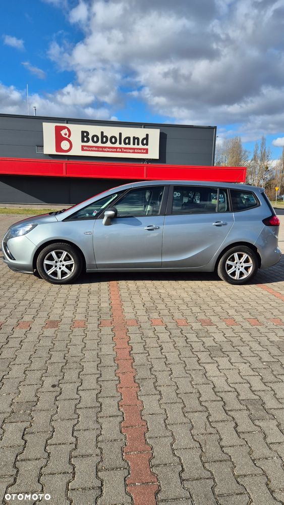 Opel Zafira - 8