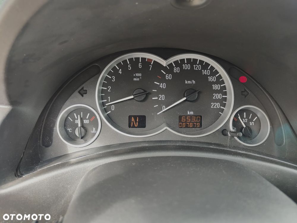 Opel Corsa 1.2 16V Cosmo Easytronic - 18