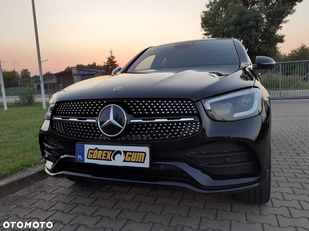 Mercedes-Benz GLC 300 de 4Matic 9G-TRONIC AMG Line - 12