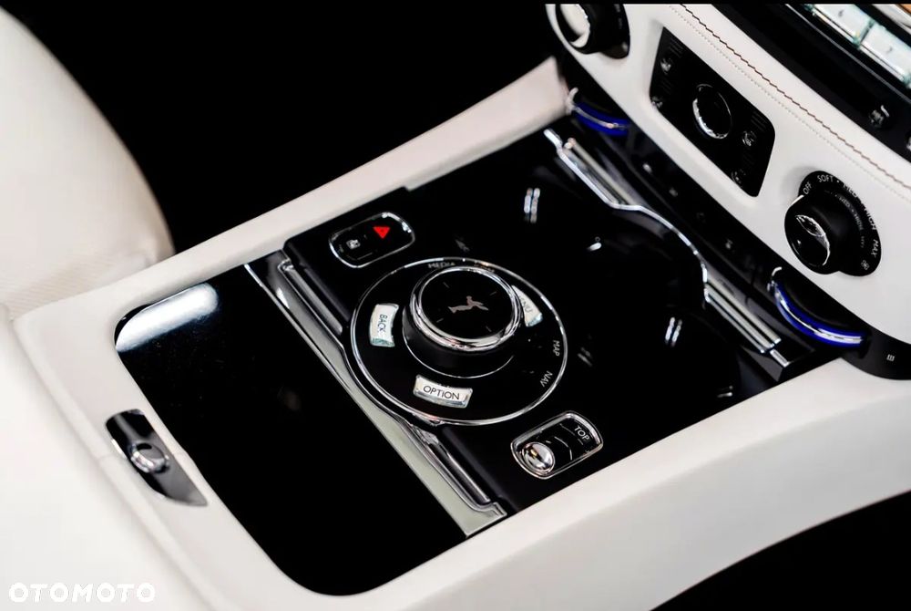 Rolls-Royce Dawn - 26